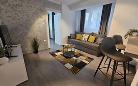 Mona Central Apartment