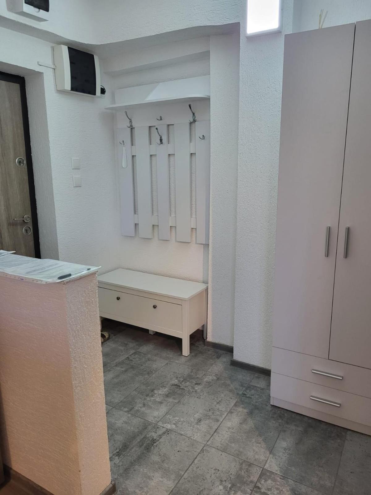 Mona Central Apartment Hunedoara Exterior foto